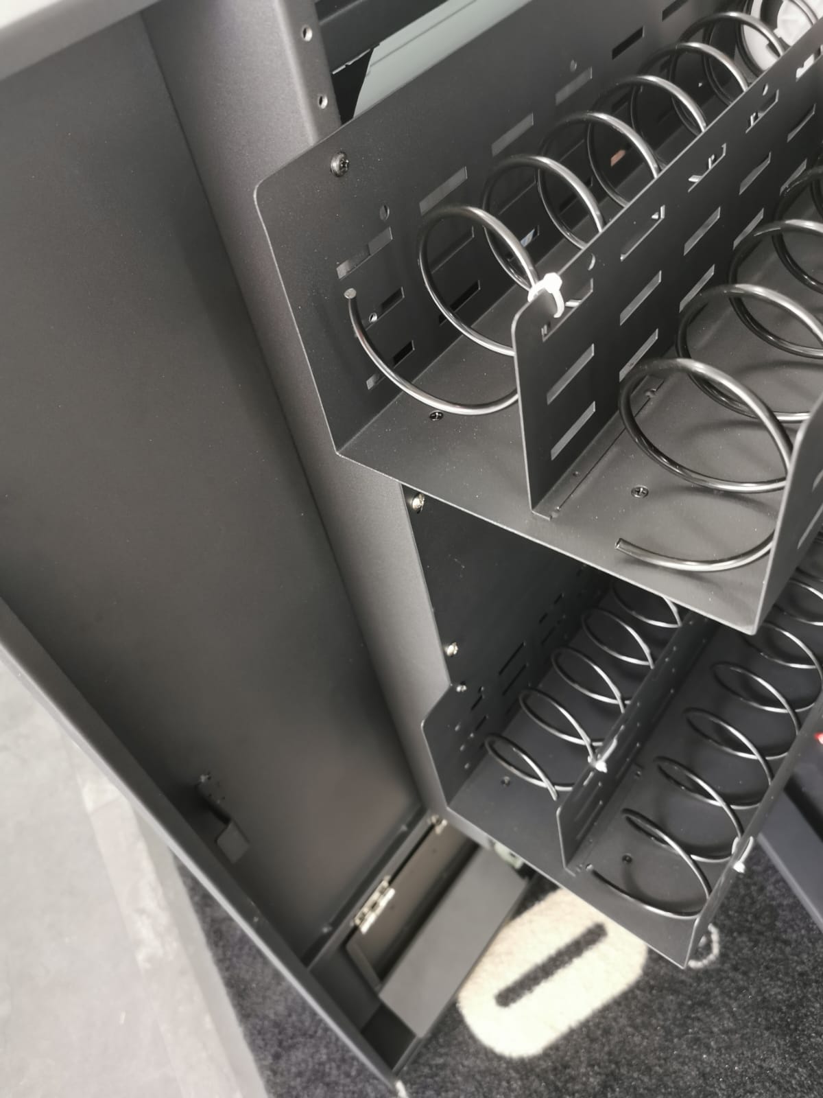 Vapemaxx VMXS 2 - Vending Machine