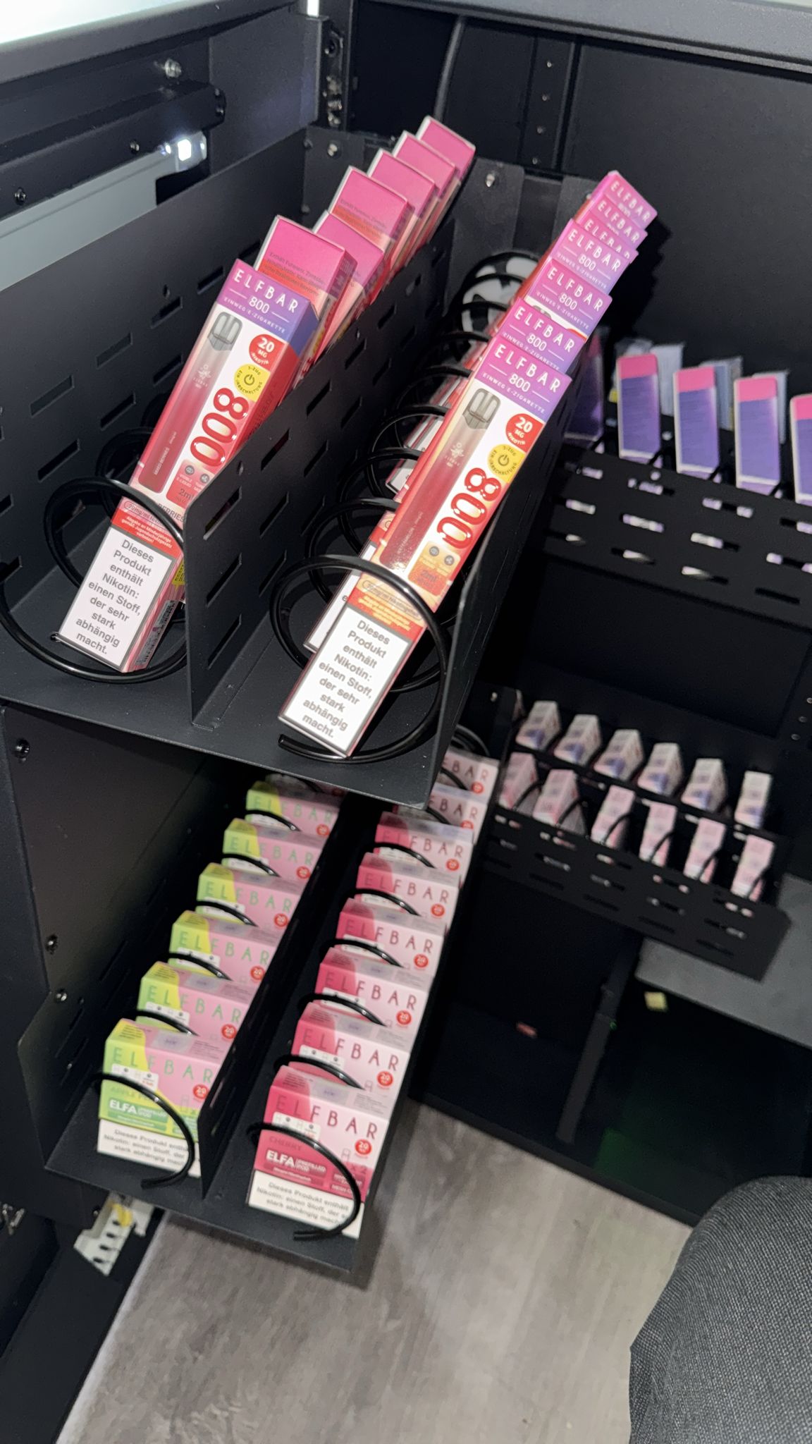 VAPEMAXX VMS2 - Verkaufs- Vapeautomat
